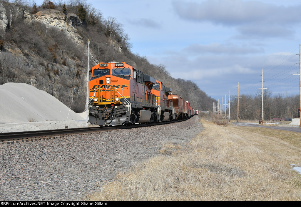 BNSF 6650